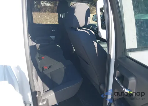 2018 Chevrolet Silverado 1500 1Lt z USA, uszkodzony, nr VIN 1GCVKREC7JZ158808